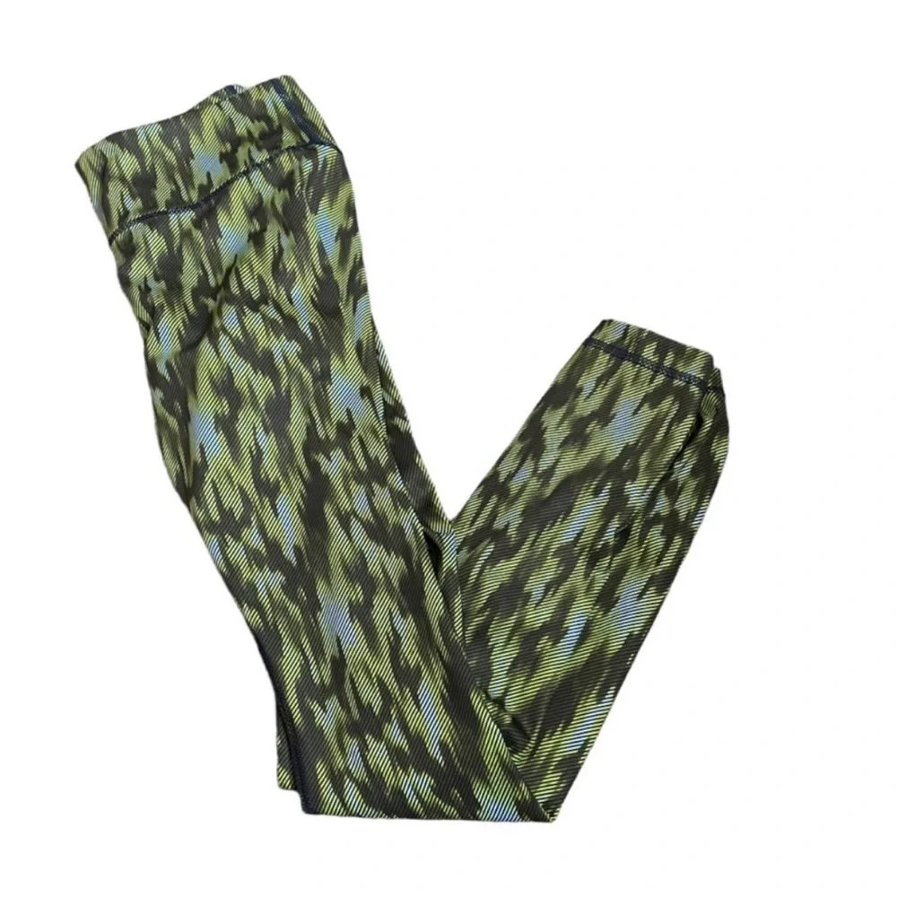 Lululemon Wunder Under Pant Full On Luxtreme Almost Pear Leggings Size 6